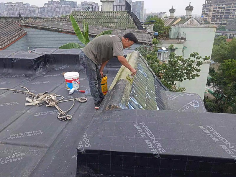 屋面楼顶防水补漏介绍：为什么楼顶容易漏水？