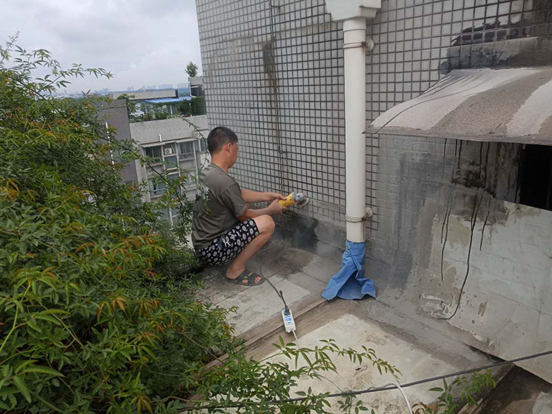 杭州厕所改造漏水怎么测试？卫生间翻新改造施工公司